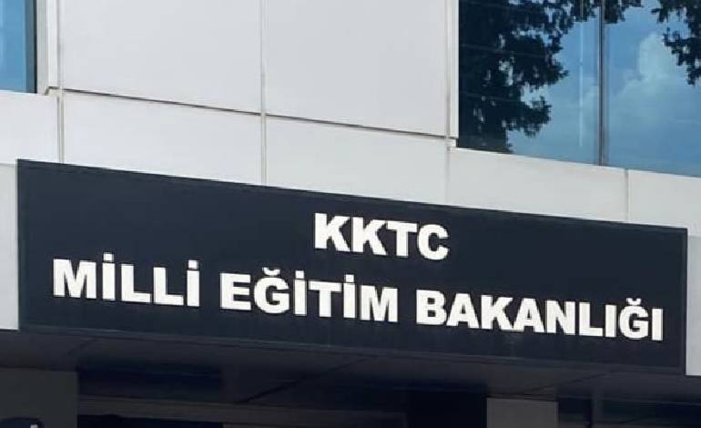 Milli Eğitim Bakanlığı ile <span style='background-color:#00FF00;' >DAÜ</span> bütçesi komiteden geçti