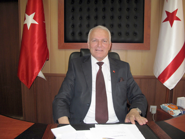 Zorlu Töre, 28. Mekanize Tümen Komutanı Tuğgeneral Taner Uysal’ı ziyaret etti.