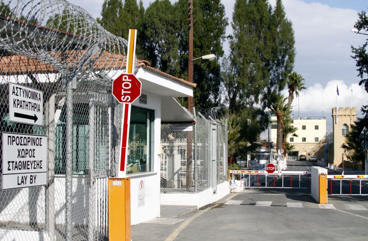 MAHKUM HÜCRESİNDE ÖLÜ BULUNDU