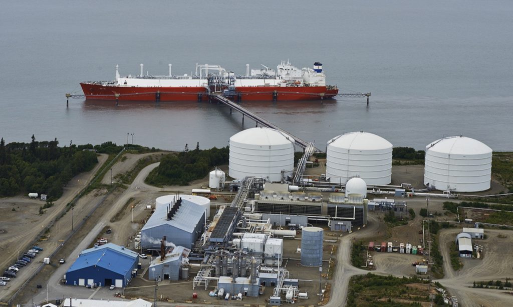 LNG Tesisi’ne Yeşil Işık