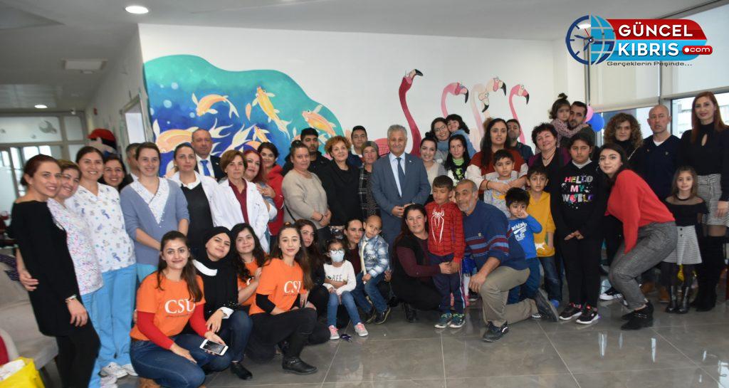 Çocuk onkoloji servisinde tedavi gören çocuklara yeni yıl partisi düzenlendi