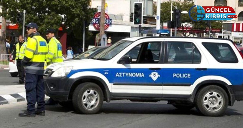 Polise 14 akıllı araç