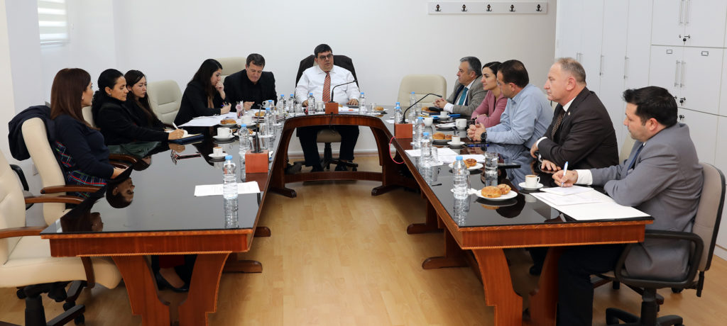 Tarihi geçmiş ilaçlarla ilgili meclis araştırma komitesi toplandı
