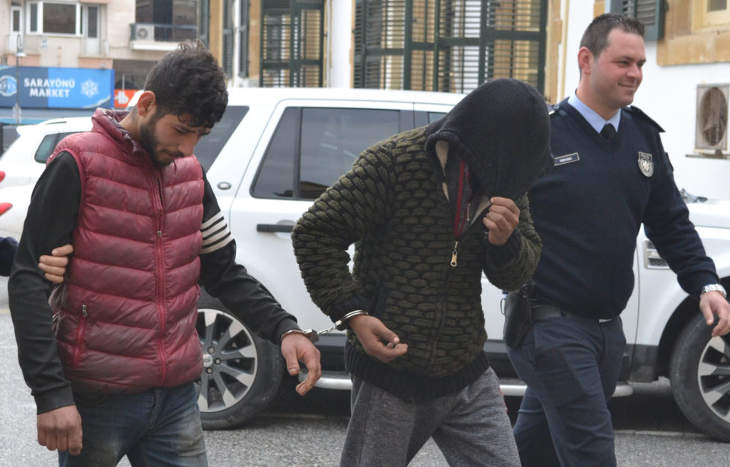 Güney’e kaçak geçen zanlılar iade edildi