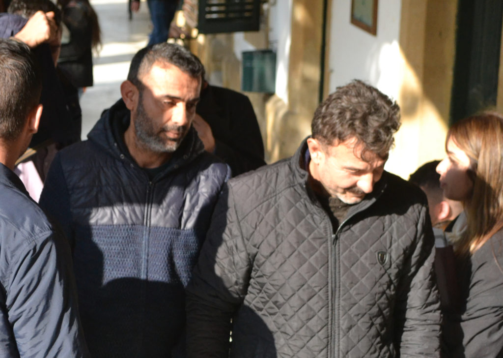 Sahte kaza zanlıları tutuksuz yargılanacak