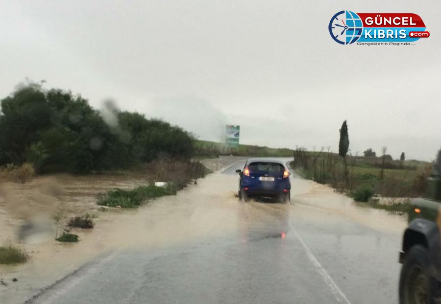 Girne Dağyolu’nda buzlanma meydana geldi
