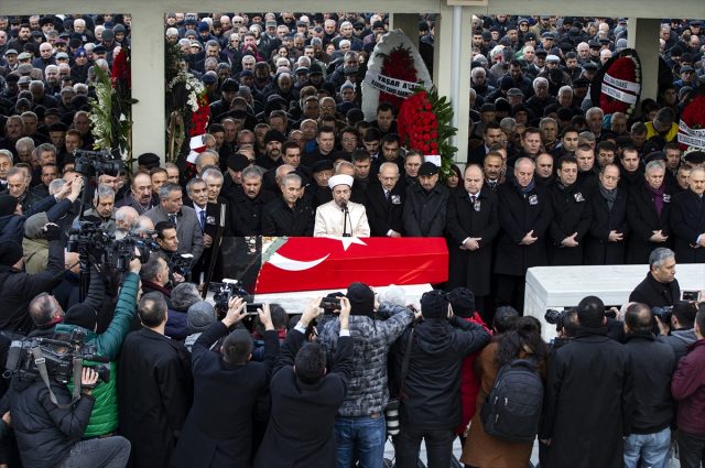 Bülent Ecevit’in eşi Rahşan Ecevit, son yolculuğuna uğurlandı