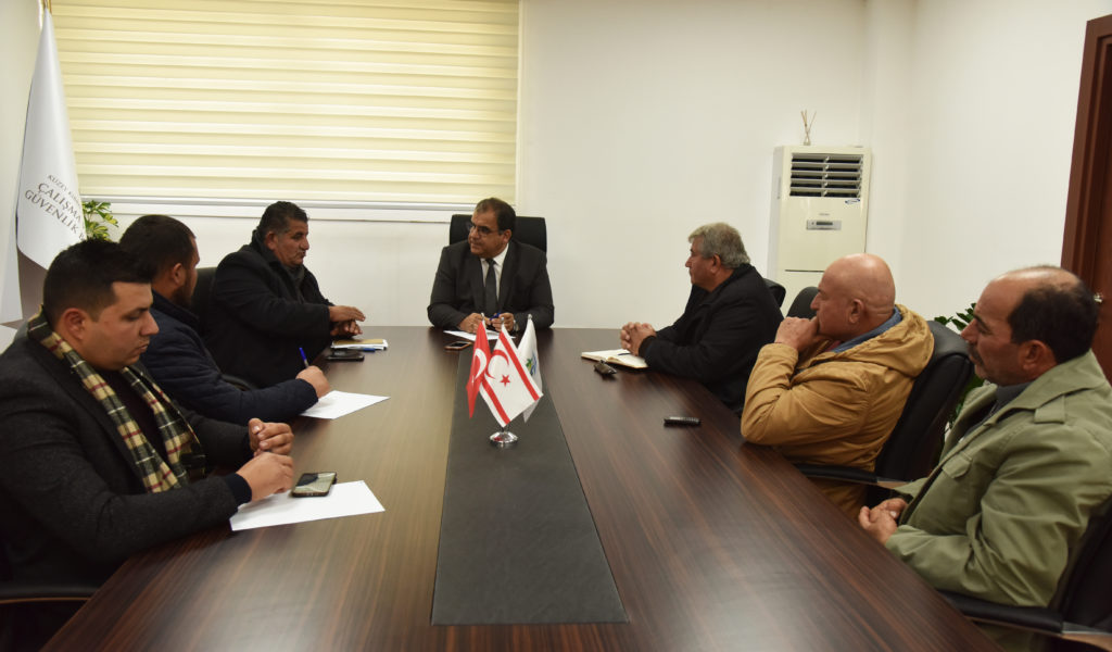 Bakan Sucuoğlu, Kıbrıs Türk hayvan yetiştiricileri ve üreticiler birliği’ni kabul etti