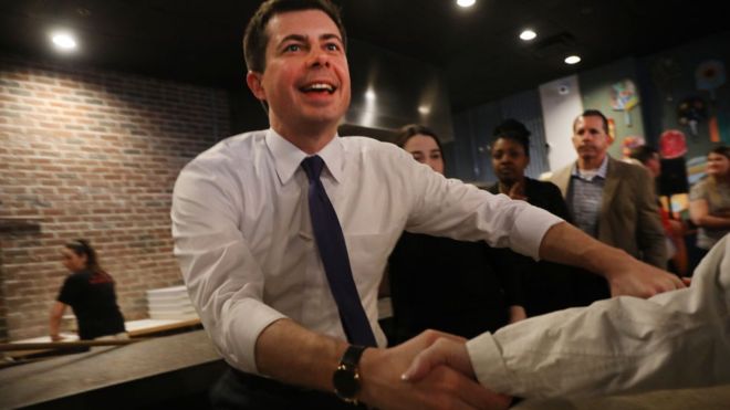 Demokrat Parti’nin Iowa’daki önseçiminde ilk sonuçlara göre Buttlieg önde
