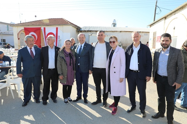 Başbakan Tatar, Güvercinlik’i ziyaret etti