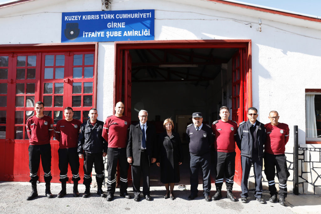 Akıncı itfaiyenin Girne şubesini ziyaret etti
