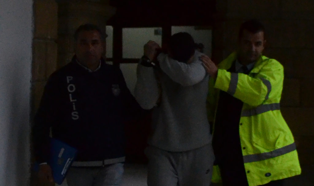 Hırsızlık zanlısı 2 gün tutuklu kalacak