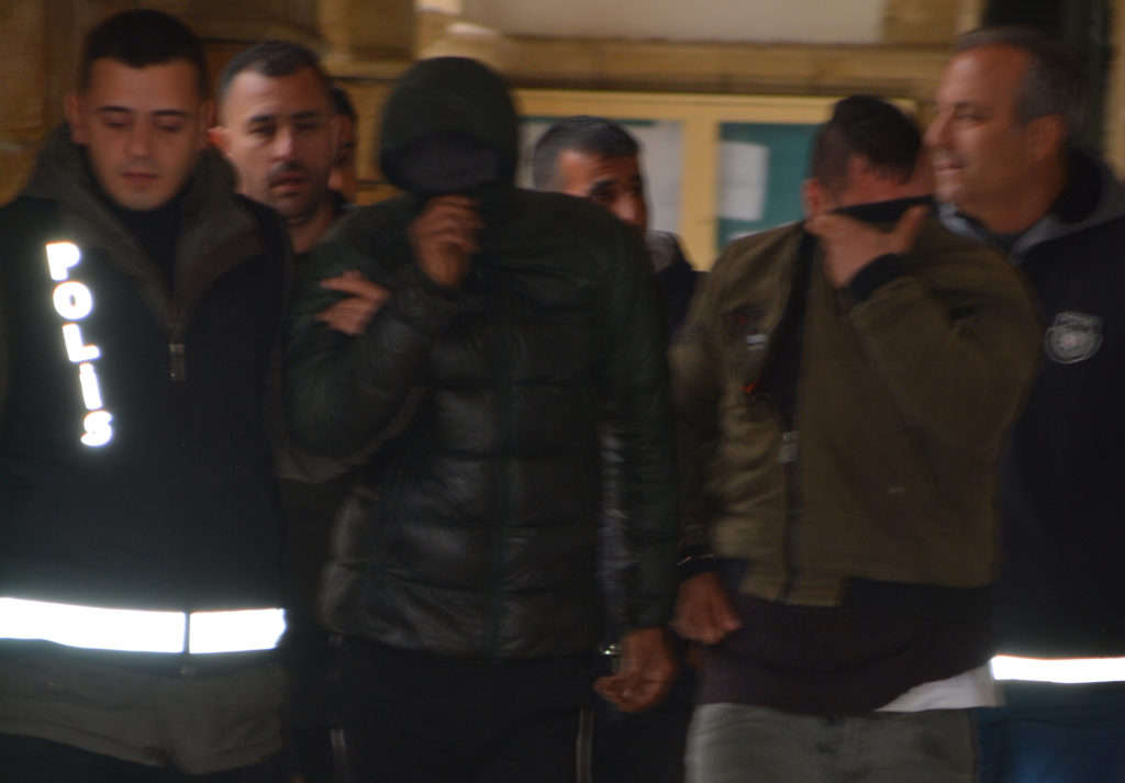 Kuzu ve Koyun hırsızlığı zanlıları 2 gün tutuklu