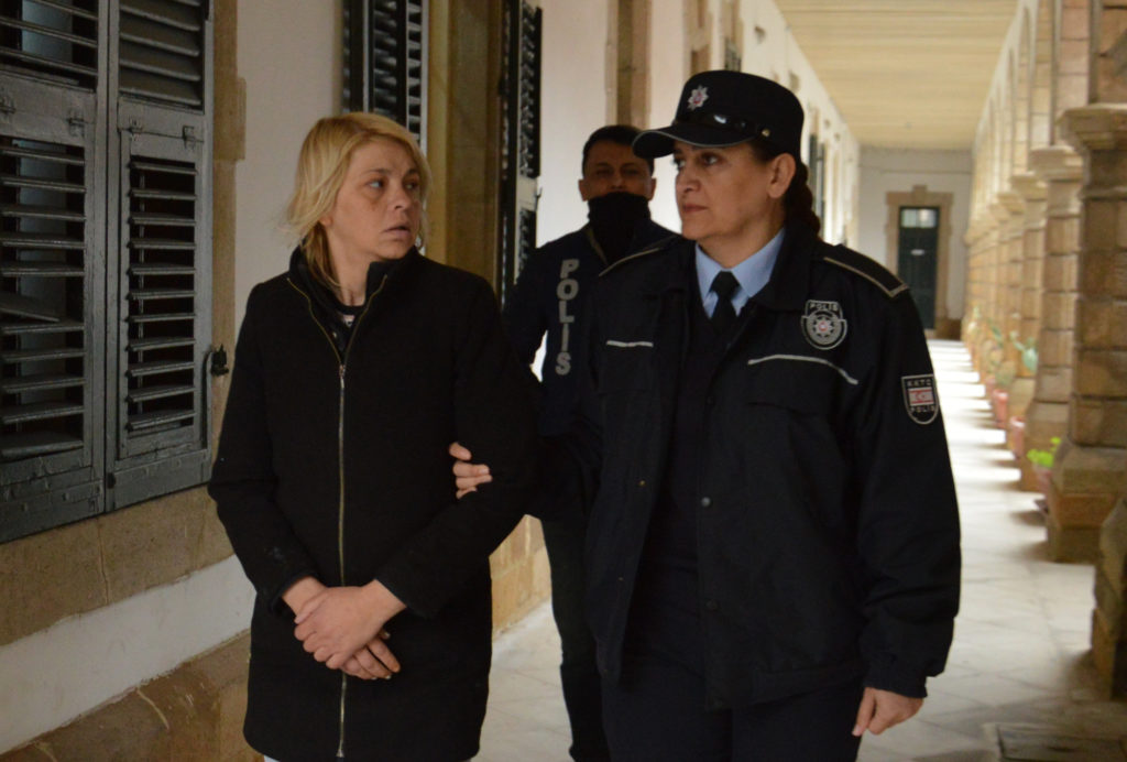 Rutin kimlik kontrolün’de yakalandı!