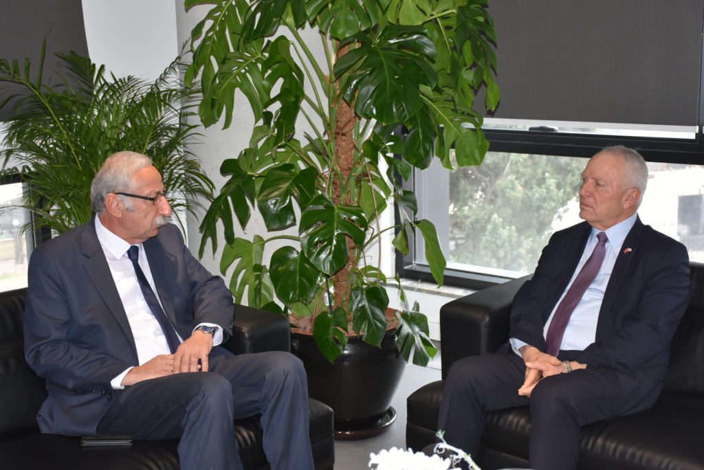 Töre, Girne belediye Başkanı Güngördü’yü ziyaret etti