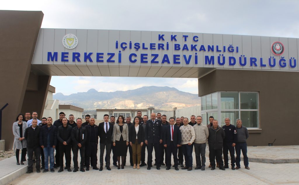 Bakan Baybars,Cezaevi personeli’nin eğitim çalışmalarını inceledi