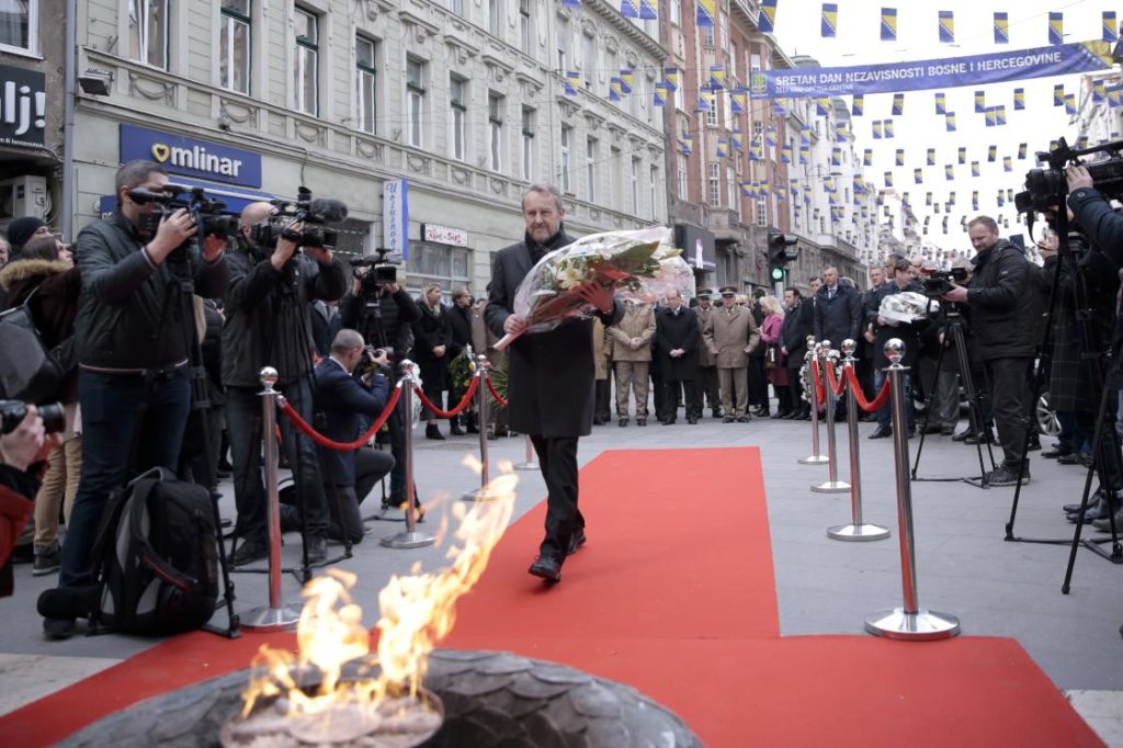 Bosna Hersek’te Bağımsızlık Günü törenlerle kutlanıyor