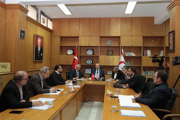 Başbakan Tatar Ekonomik Örgütler Platforumu ile biraraya geldi