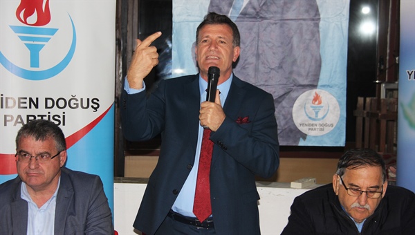 YDP Başkanı Arıklı Yeşilköy’ü ziyaret etti