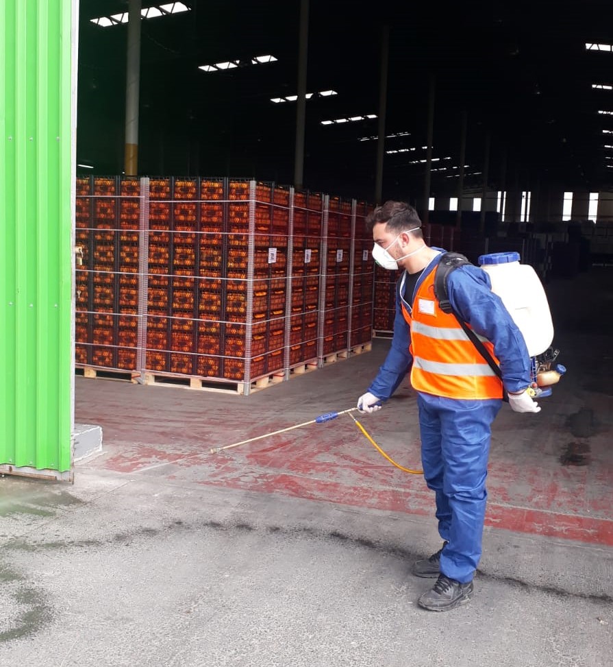 Güzelyurt Belediyesi dezenfekte çalışmalarını sürdürüyor