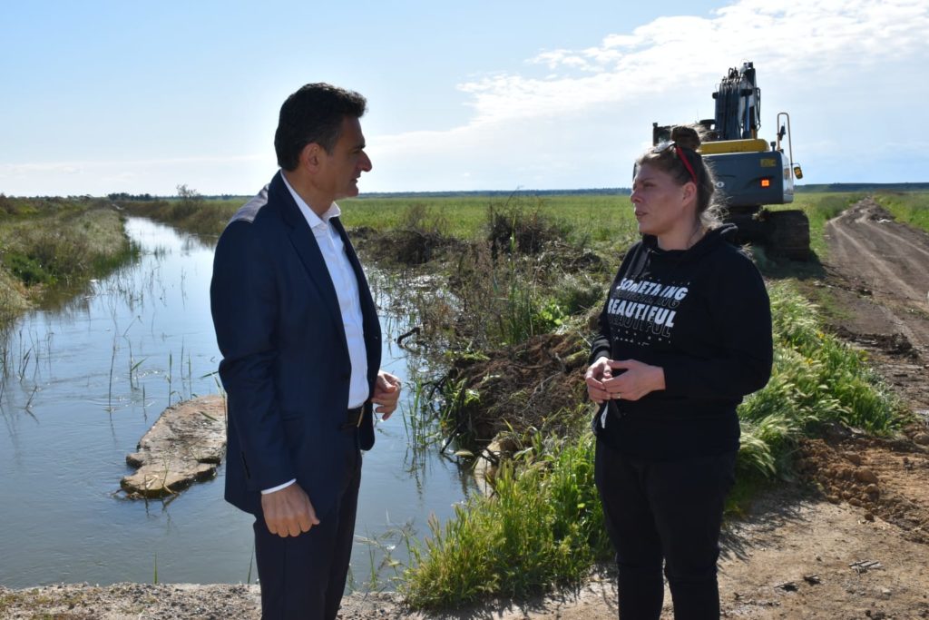 Bakan Oğuz, Köprü, Çayönü ve Güvercinlik’teki dere yataklarındaki çalışmaları denetledi