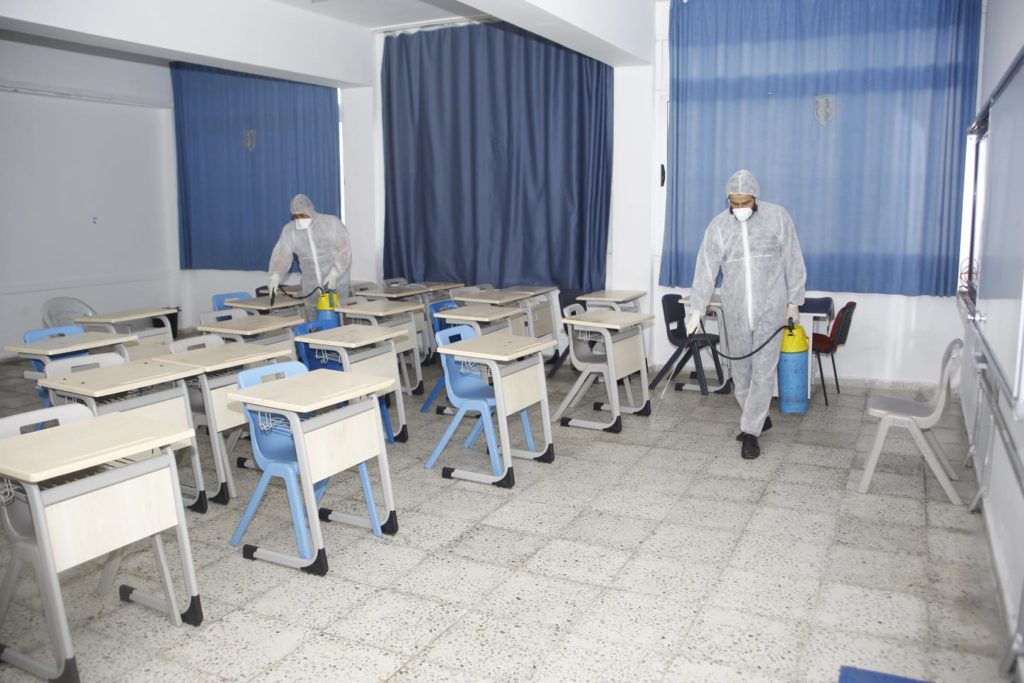 Gazimağusa Belediyesi  ilaçlama çalışmalarını sürdürüyor