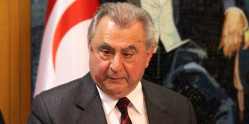 İrsen Küçük anıldı