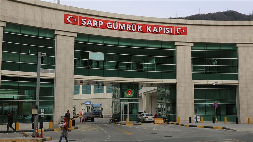 Türkiye ve Gürcistan, yarından itibaren Sarp Sınır Kapısı’nı yolcu trafiğine kapatacak