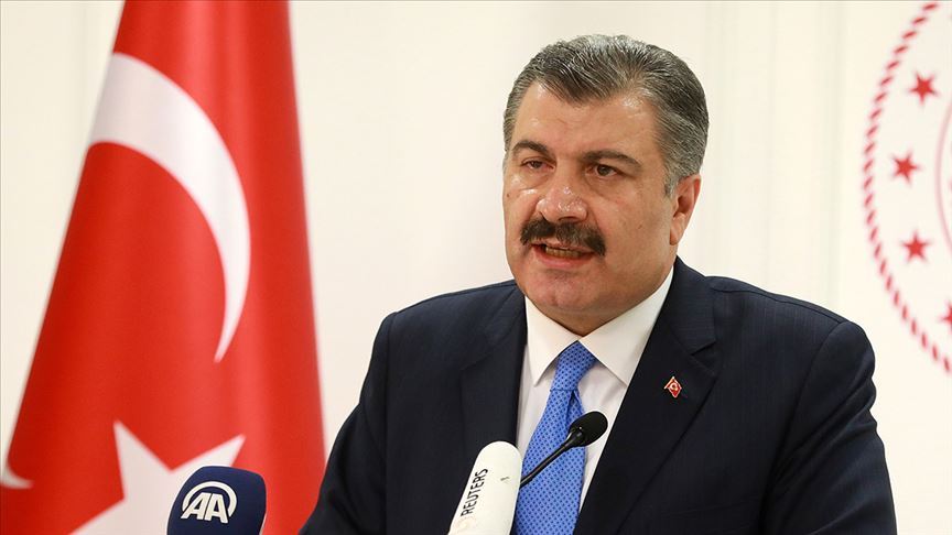 Sağlık Bakanı Koca: Şu anda pozitif çıkan yeni vakalarımız var