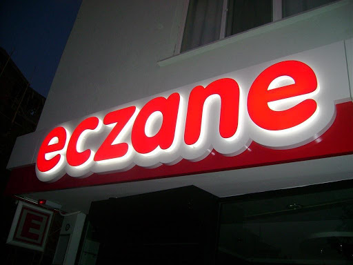 Eczanelerin çalışma saatlerinde yeni düzenleme