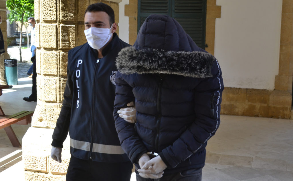 Hırsızlık zanlısı 2 gün tutuklu kalacak