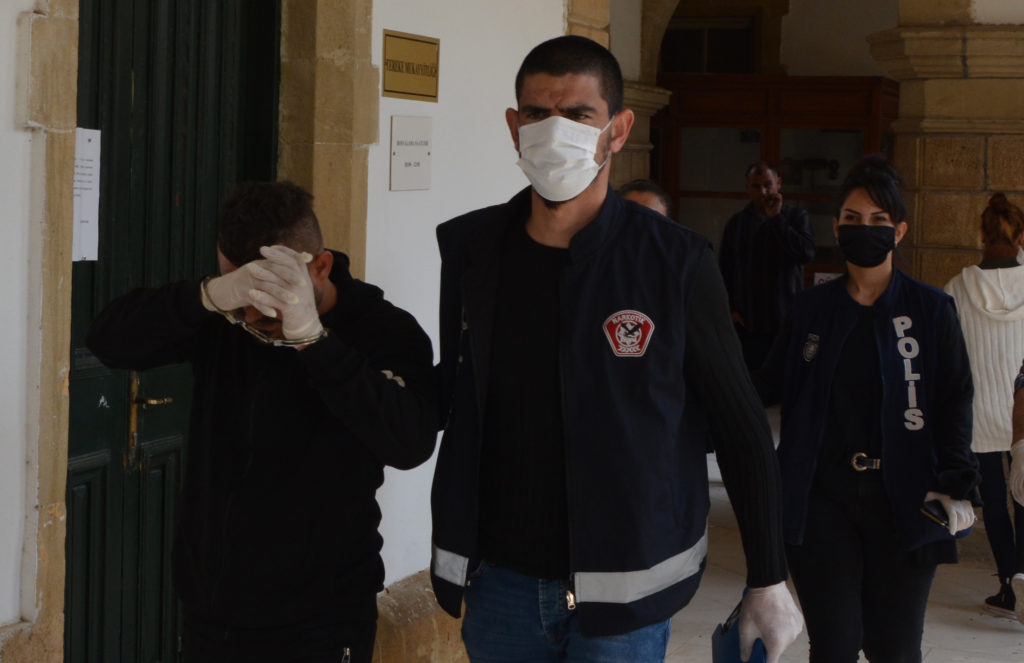 Uyuşturucu zanlıları 3 gün tutuklu kalcak