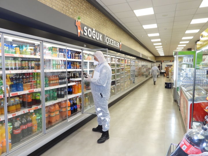 İskele Belediyesi,market ve kasapları denetledi