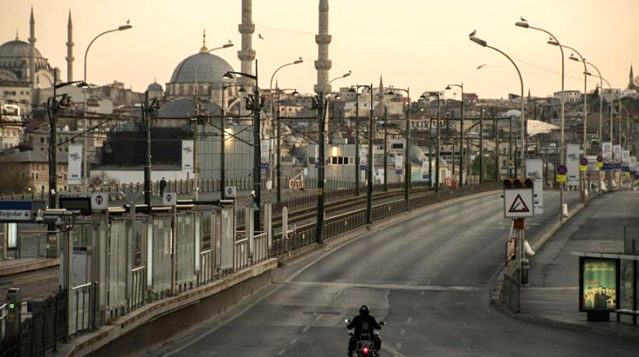 Türkiye’de 1, 2, 3 Mayıs tarihlerinde 31 il’de sokağa çıkma yasağı ilan edilecek
