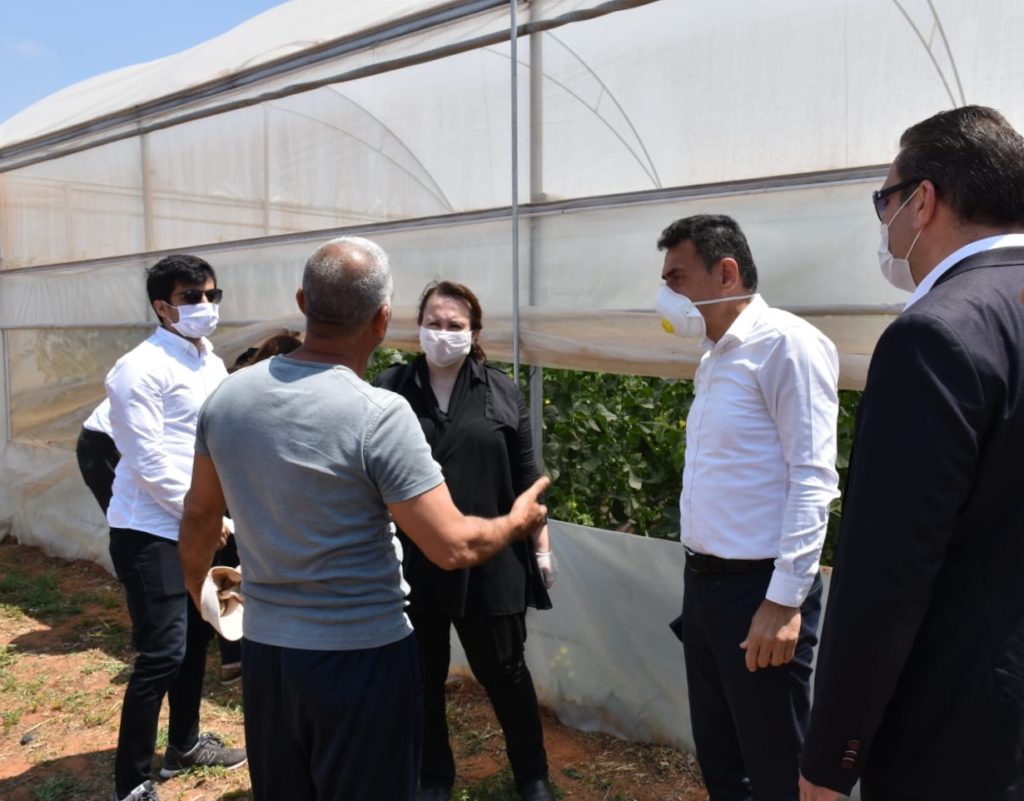 Bakan oğuz, seracılarla görüştü