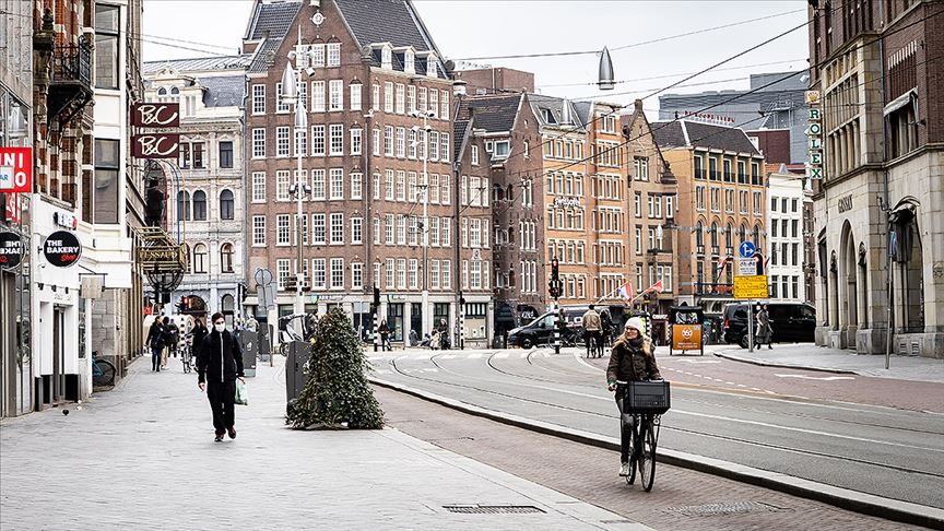 Hollanda’da Kovid-19’dan ölenlerin sayısı 1766’ya yükseldi