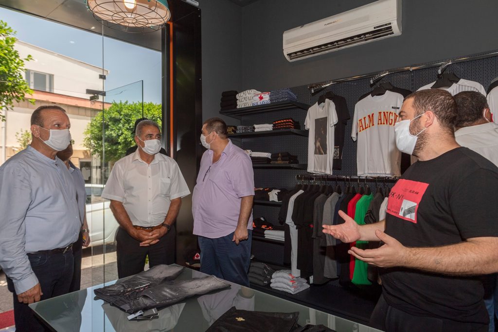 Ataoğlu Girne esnafını ziyaret etti