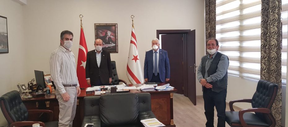 Tatar,İşverenler Sendikası Başkanı Hasan Sungur ile beraberindeki heyeti kabul etti