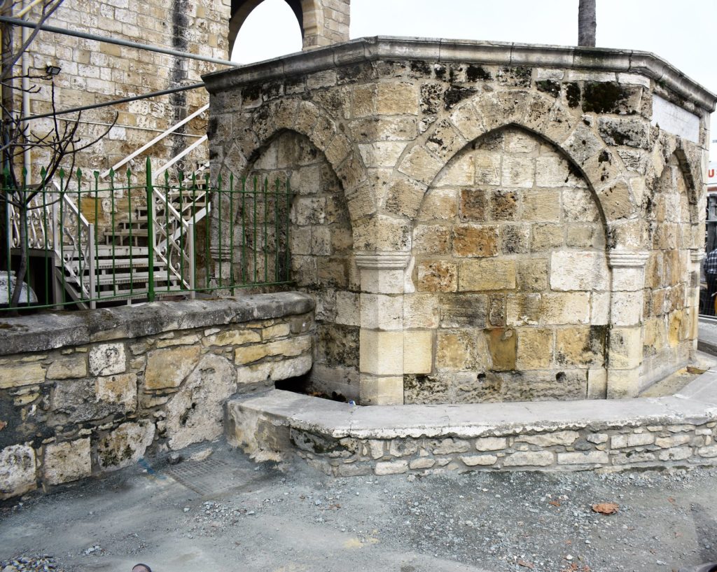 Osmanlı döneminden kalma dört tarihi çeşme için konservasyon çalışması