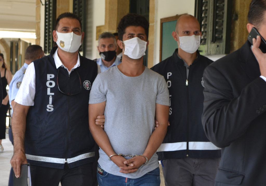 Çaldığı eşyalar evinde bulundu