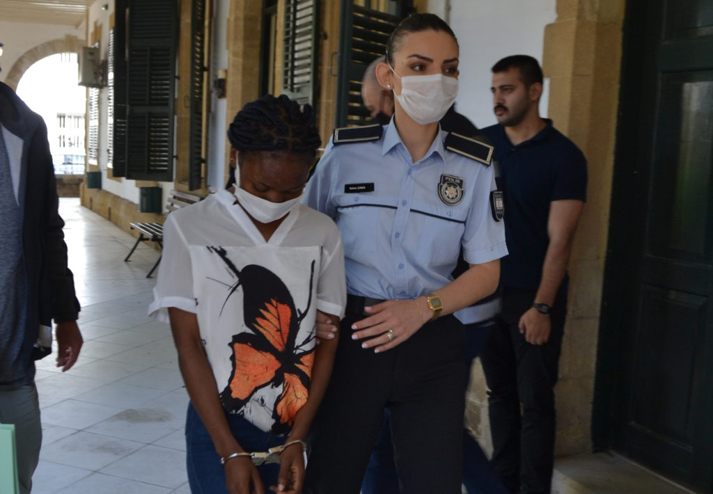 Hırsızlık zanlısı tutuksuz yargılanacak