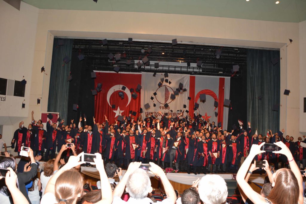 Yakın Doğu Üniversitesi online mezuniyet törenleri 22 Haziran’da başlıyor