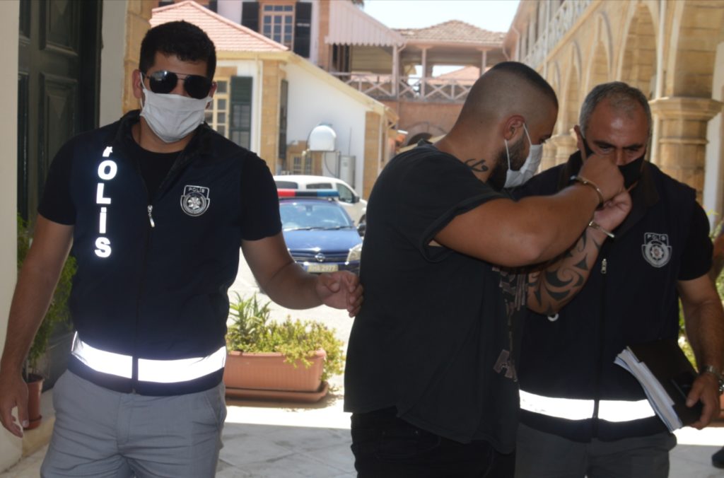 Bulduğu pırlanta bilezik başını yaktı