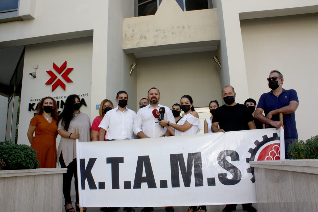 KTAMS Kalkınma Bankası önünde eylem yaptı