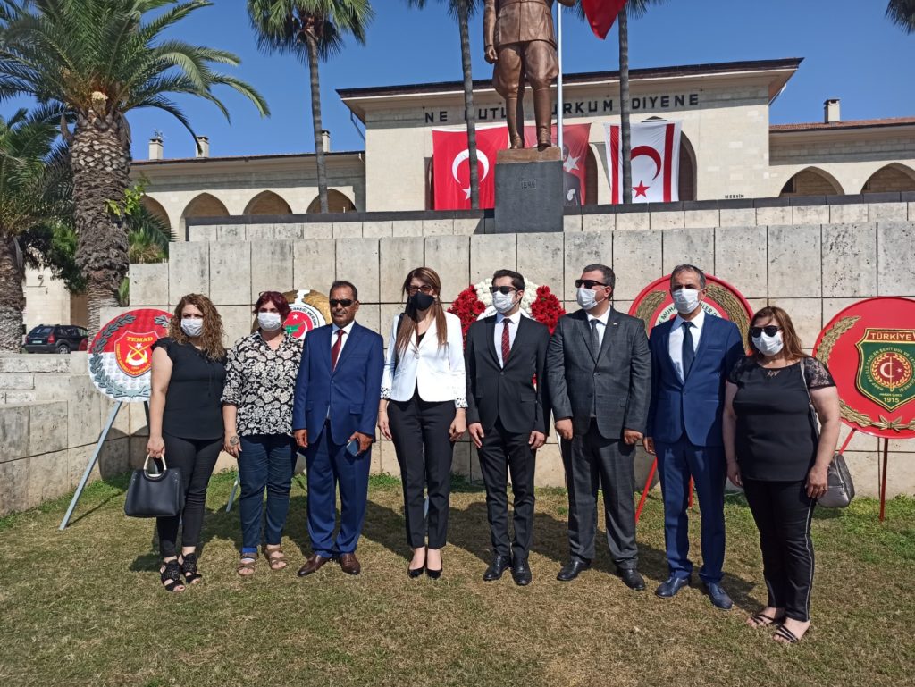 Mersin Cumhuriyet Alanı’nda tören düzenlendi