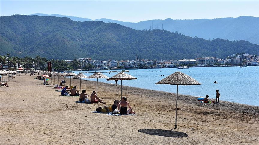 İngiliz turistler için de güvenli tatilin adresi Türkiye oldu
