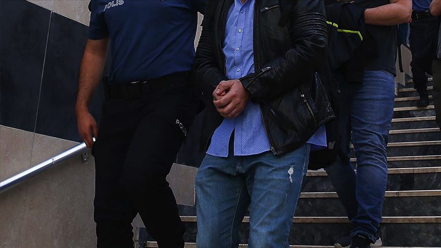 Adana merkezli 6 ilde FETÖ soruşturması: 24 gözaltı