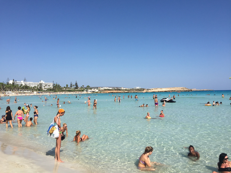 Güney Kıbrıs’ta turizm sektörü iflasın eşiğinde