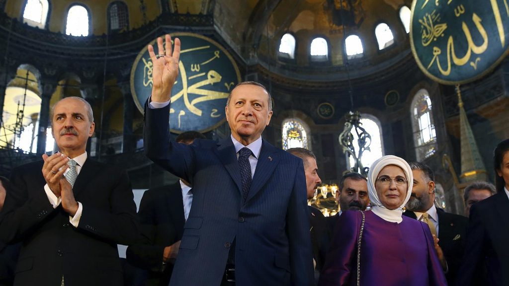 Erdoğan: “Ayasofya’nın bu süreci bizim iç egemenlik meselemizdir”