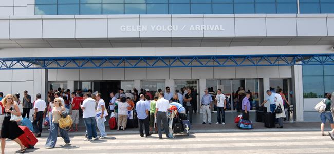 KKTC’ye gelişlerde ülkelere göre Covid-19 risk kategorileri yeniden revize edildi